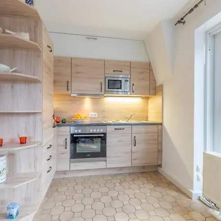 Achtern Diek App 6 Böhl